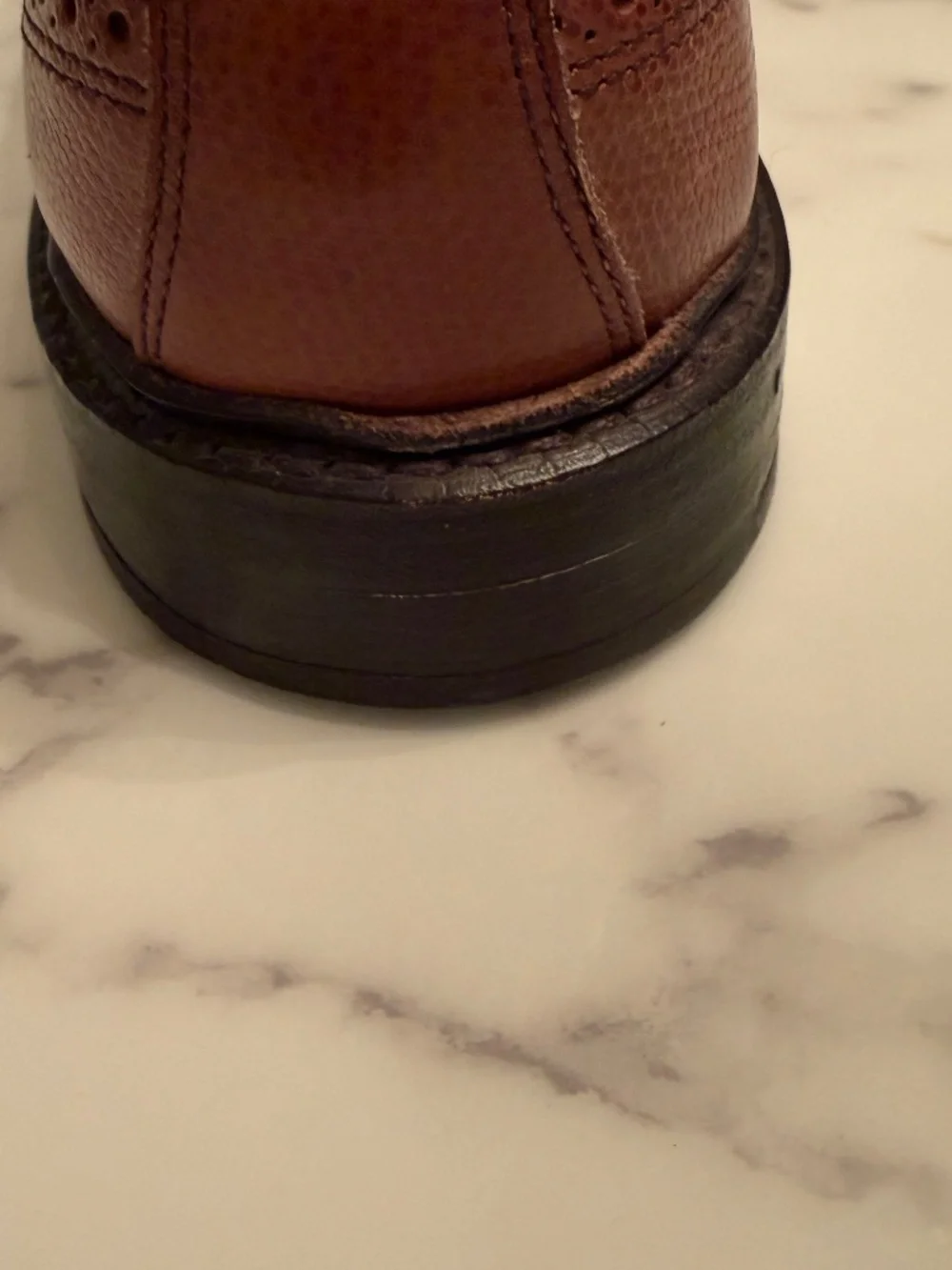 Allen Edmonds MacNeil Wingtip Oxfords, Size 9D